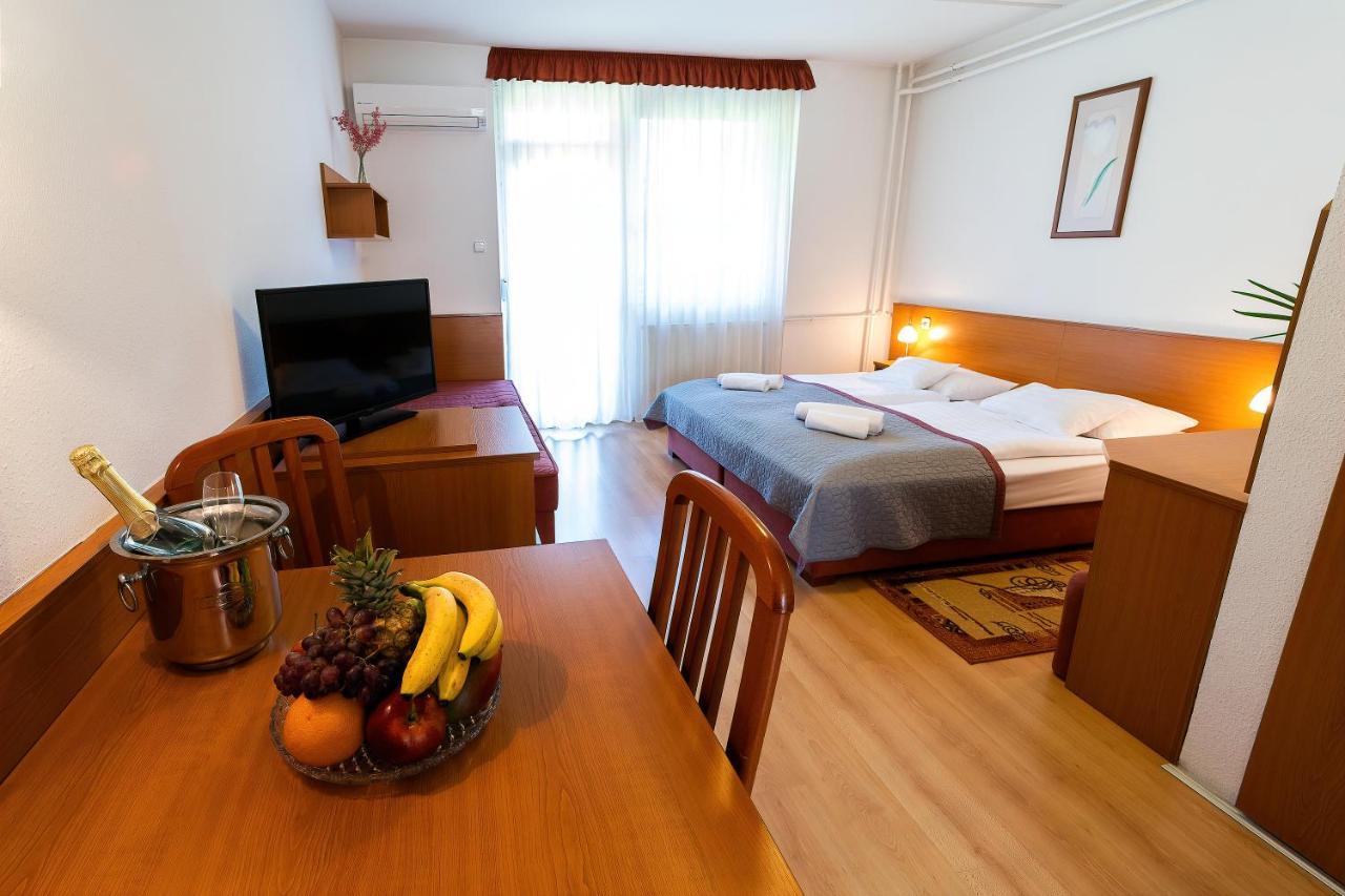 Napfeny Hotel زلاكاروس المظهر الخارجي الصورة