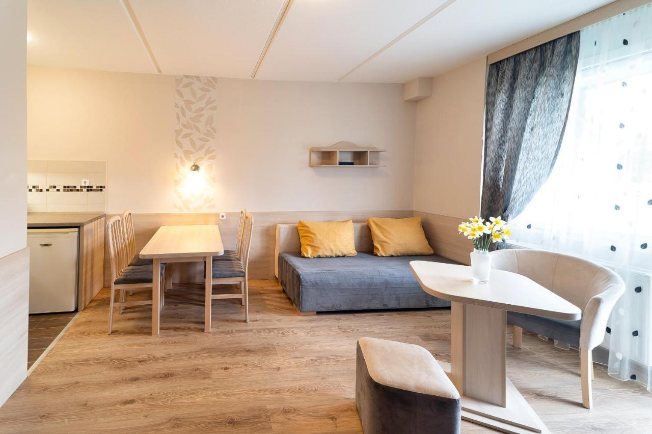Napfeny Hotel زلاكاروس المظهر الخارجي الصورة